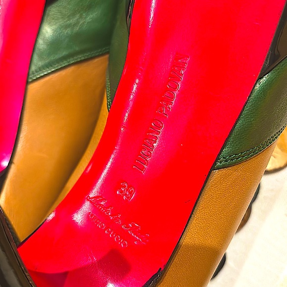 Luciano Padona authentic three tone leather pumps. Only worn twice. Size 8 - Picture 3 of 5